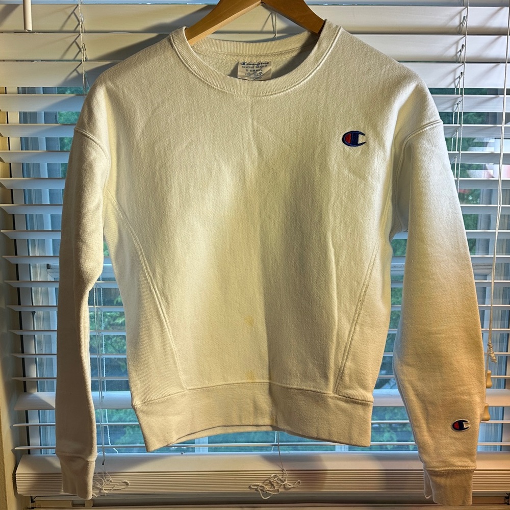 Champion White Crewneck Sweatshirt with Embroidered Logo size xs